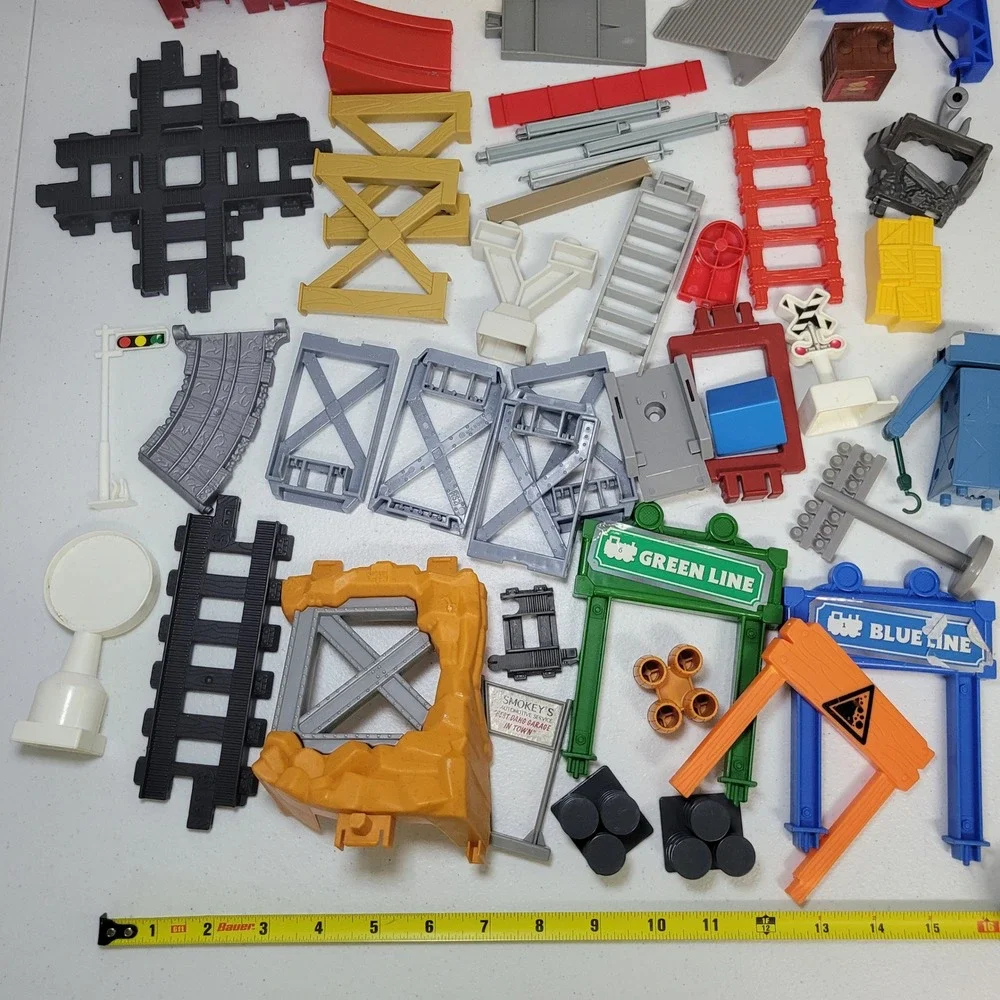 Mixed Lot Train Track Pieces Accessories Thomas Railway‎ Bridges Signs Crane